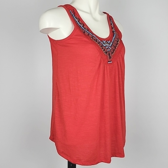 ⭐️3/ $30⭐️ Carole Rose Red  Tank Top Beaded Round Neckline Lightweight Size S - Picture 2 of 11
